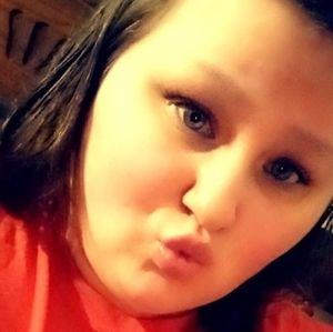 Meet your Posher, Arika